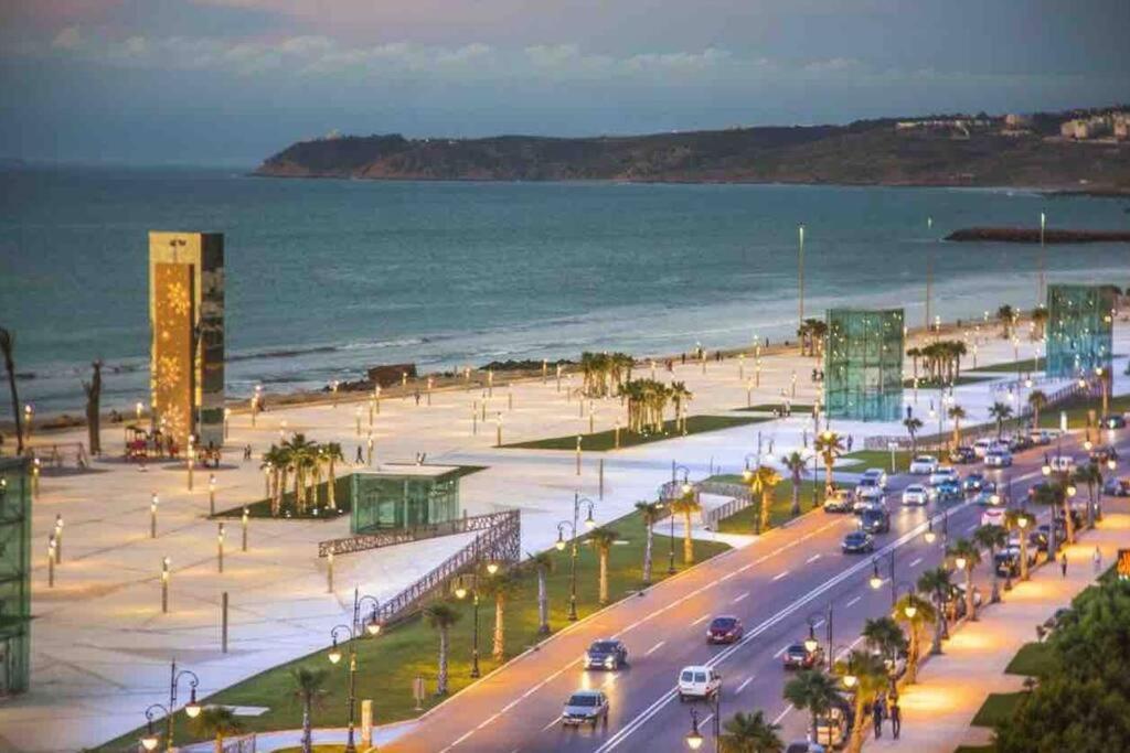 Apartment Oumnia 1 - City Center Tanger Luaran gambar